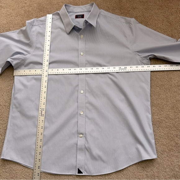 UNTUCKit Wrinkle Free Striped Long Sleeve Button Down Shirt - Picture 4 of 6